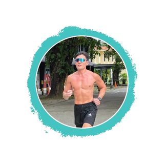 Darren wearing Aura Shades